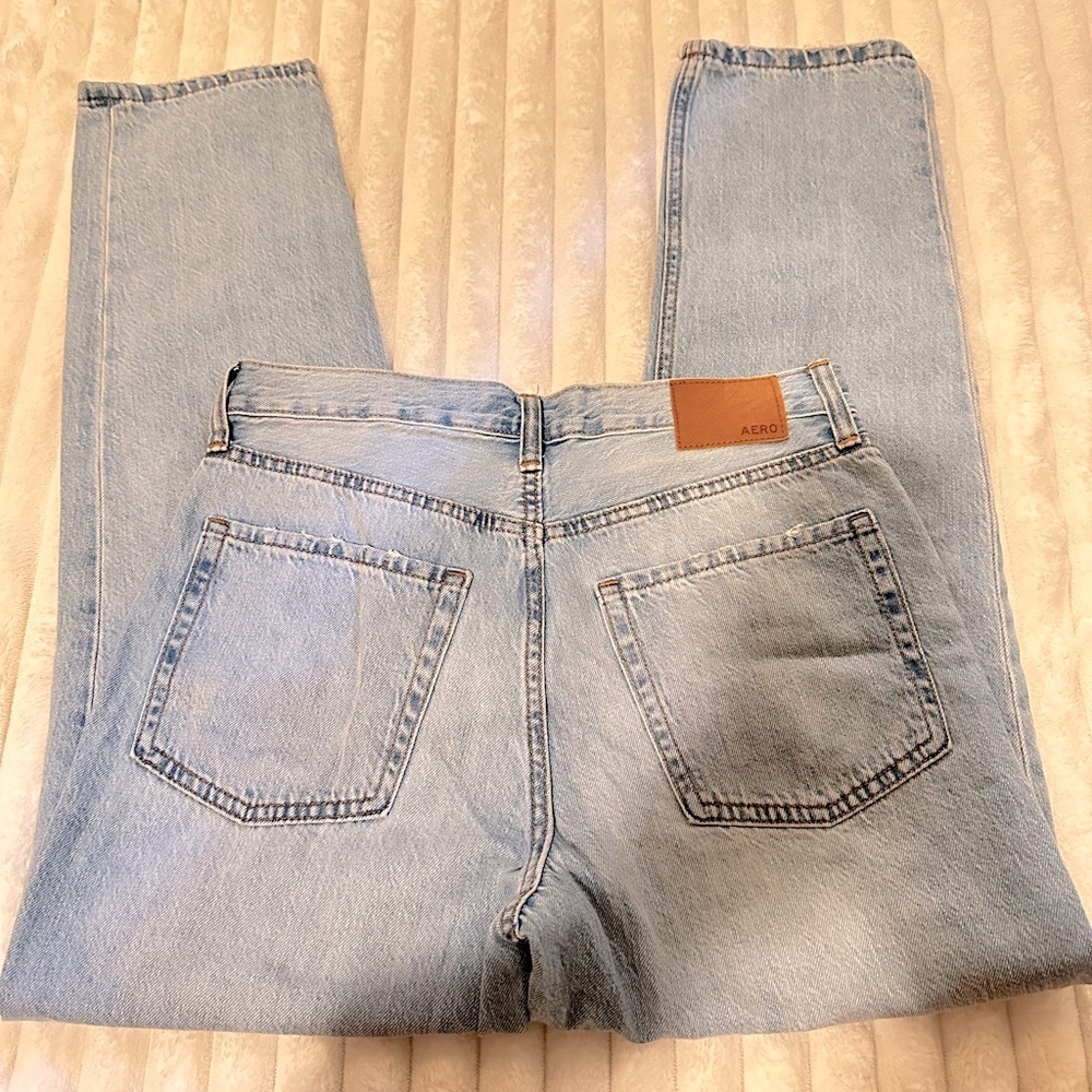Aeropostale Women’s High Rise Mom Jeans